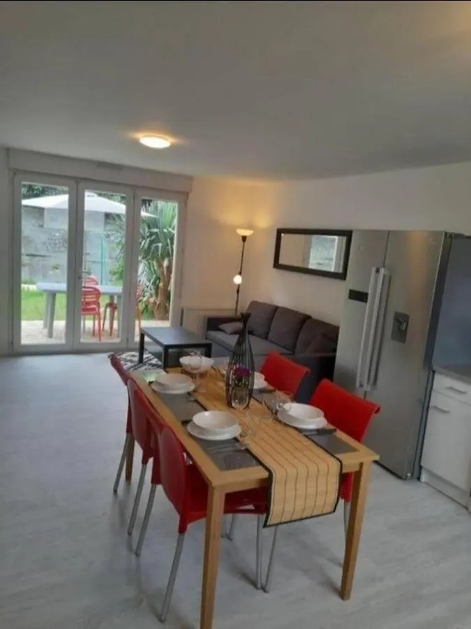 Appartements Lannion Proche Centre, Cotes De Granit Rose Apartment