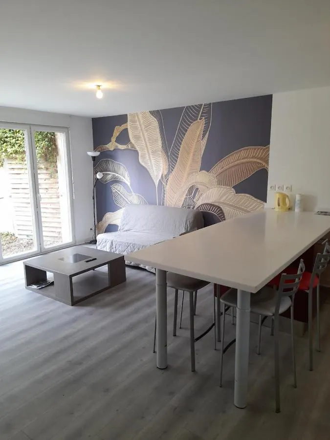 Apartment Appartements Lannion Proche Centre, Cotes De Granit Rose
